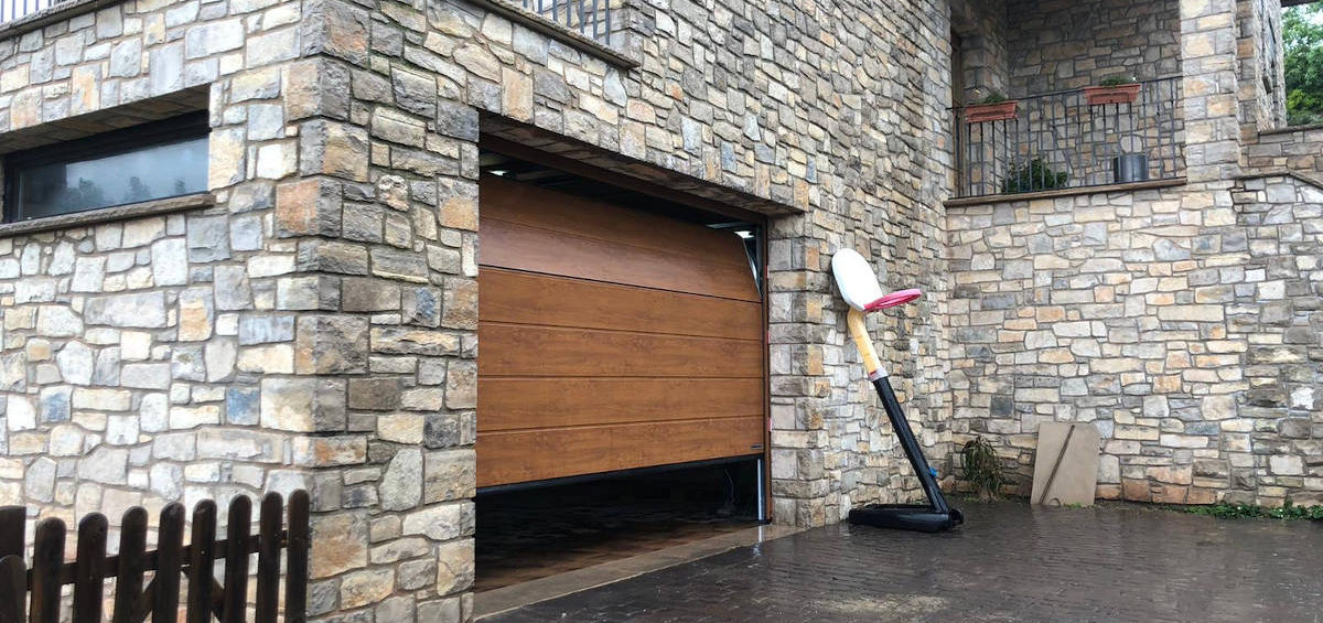 Porta garatge imitació fusta