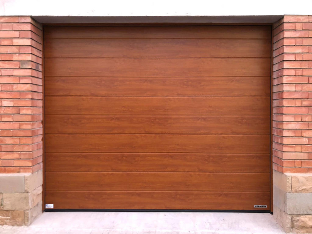 puerta garaje imitación madera