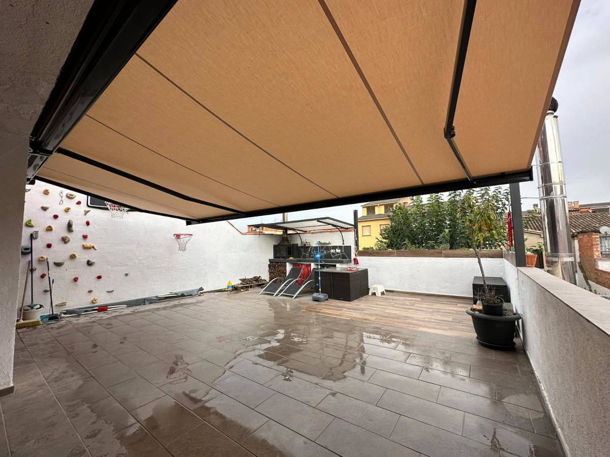 Toldo lona color avena 2296