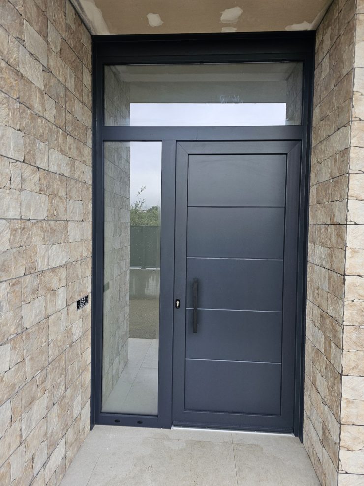 Porta PVC gris antracita