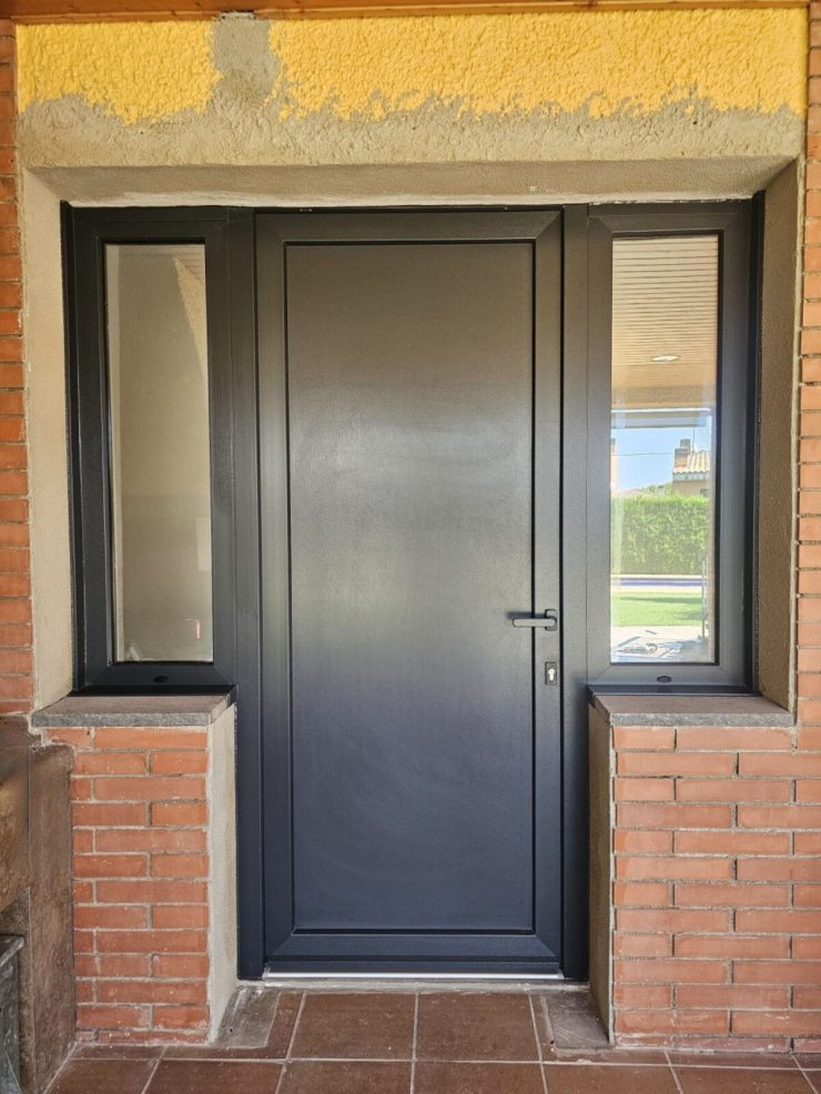 Porta PVC gris antracita